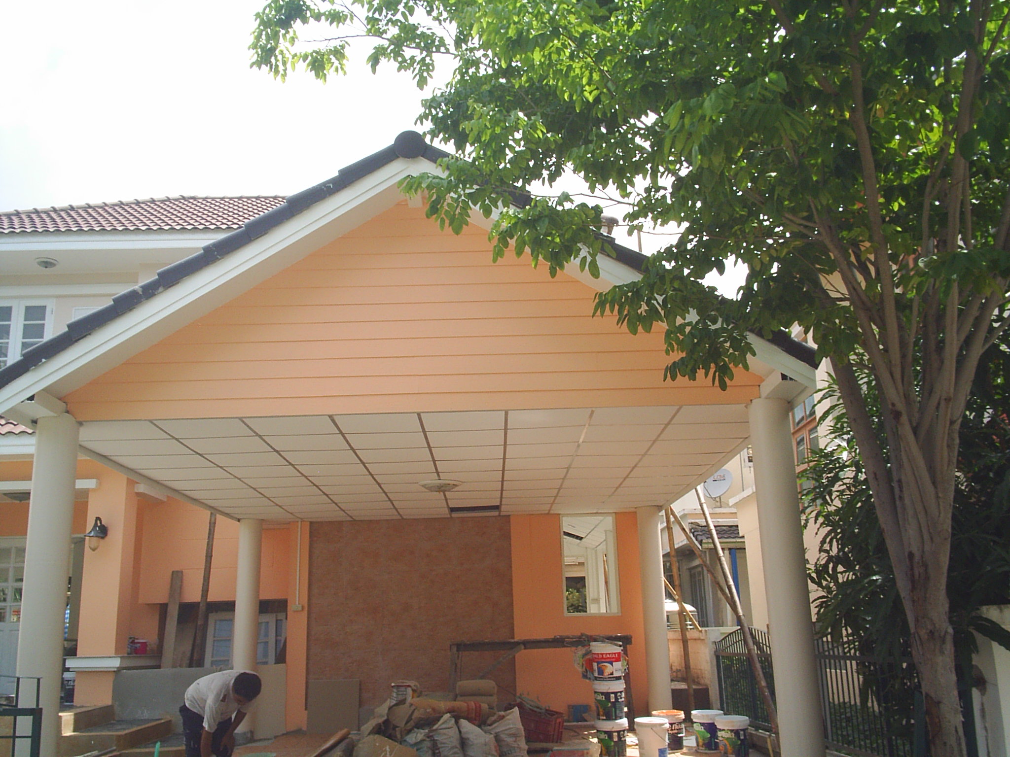 View full-size image